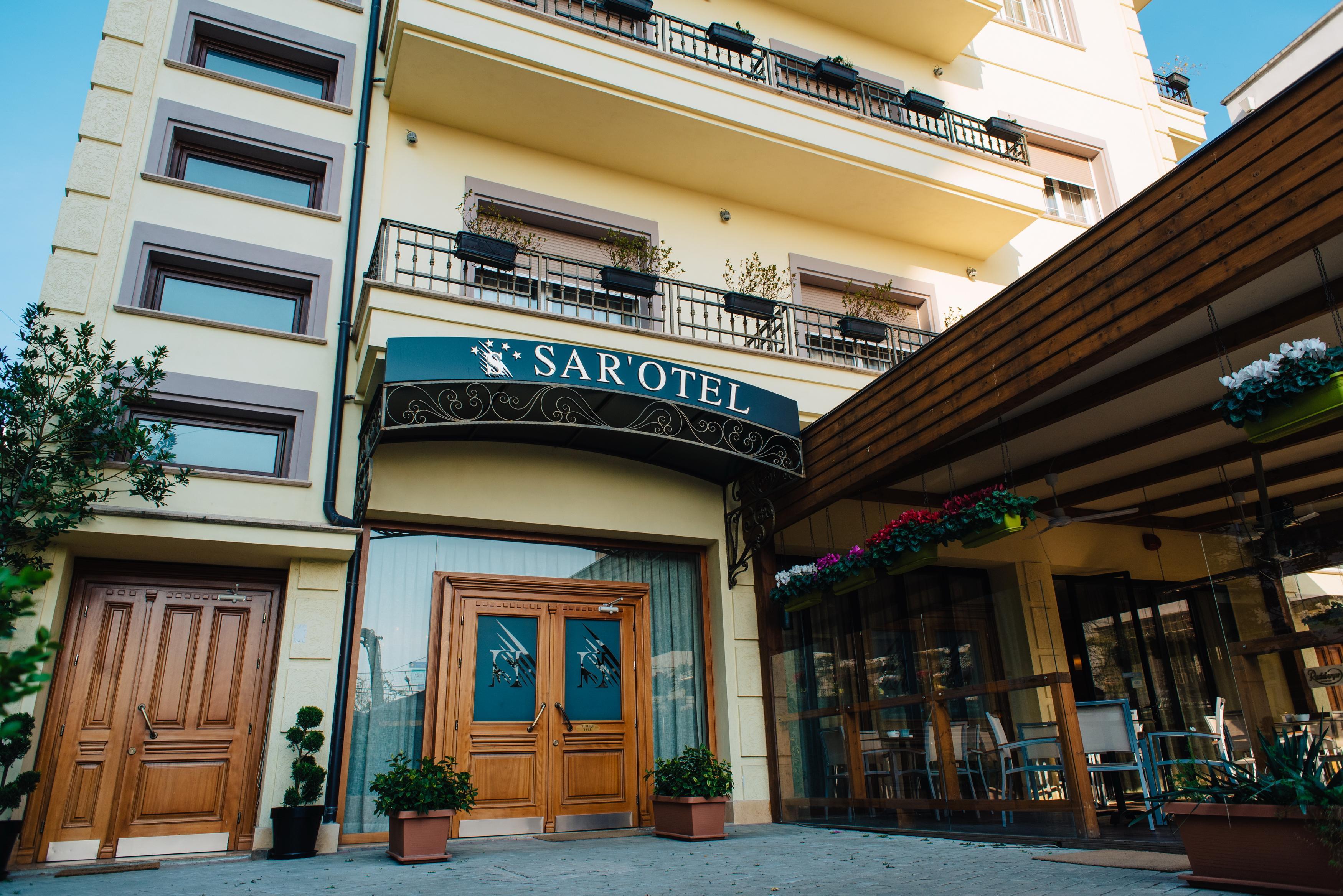 Sar'Otel Boutique Hotel Tirana Exterior photo