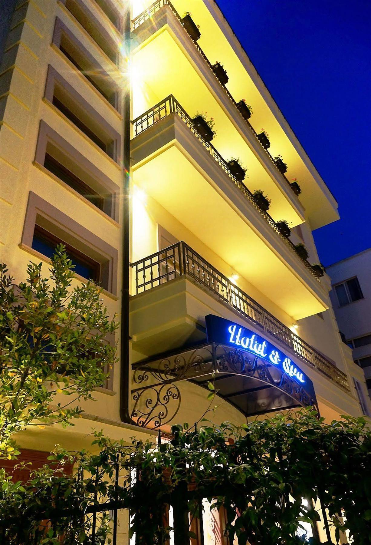 Sar'Otel Boutique Hotel Tirana Exterior photo